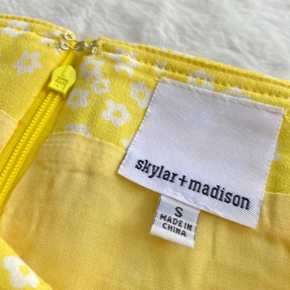 NWT Red Dress Boutique Yellow Floral Print Two Piece Set in Size Small - Picture 14 of 16